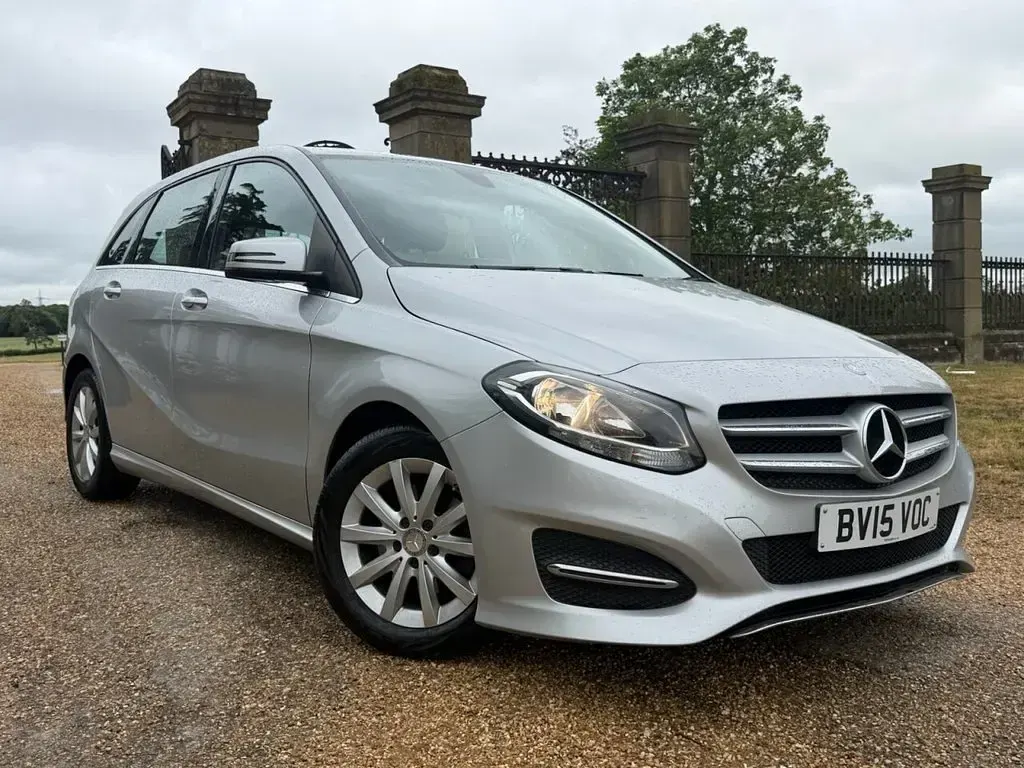 Used Mercedes B200 SE 136 HP (100 kW) 2015 Silver MPV