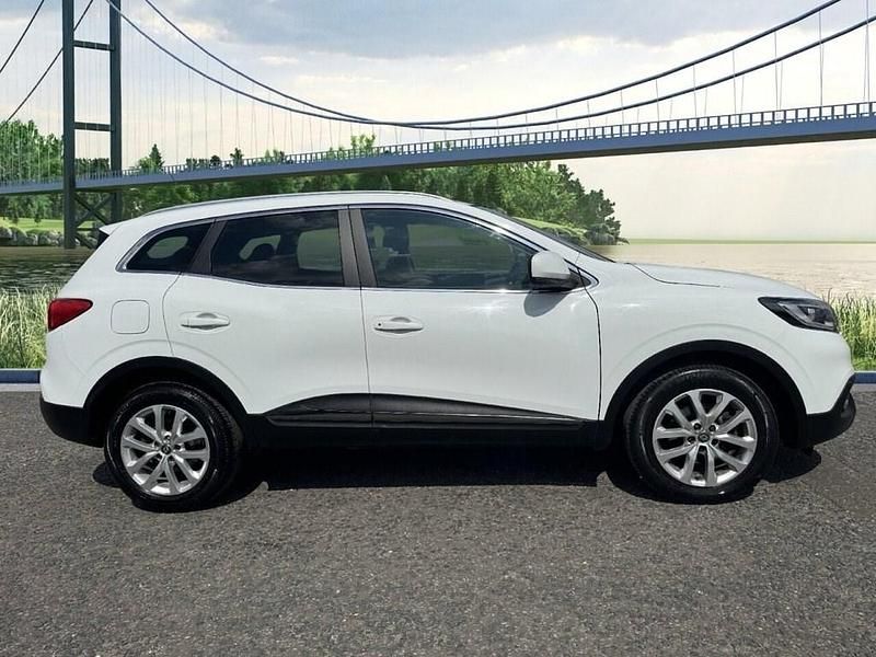 Used Renault Kadjar Dynamique 110 HP (80 kW) 2018 White SUV
