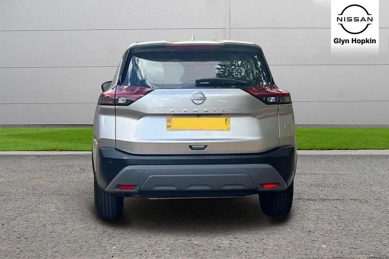 New Nissan X-Trail Acenta Premium 163 HP (119 kW) 2025 Silver SUV