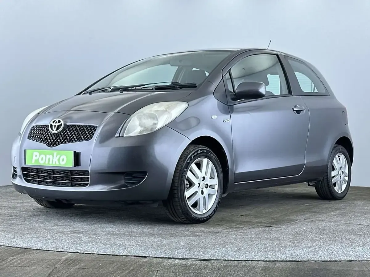 Used Toyota Yaris 90 HP (66 kW) 2008 Grey Hatchback