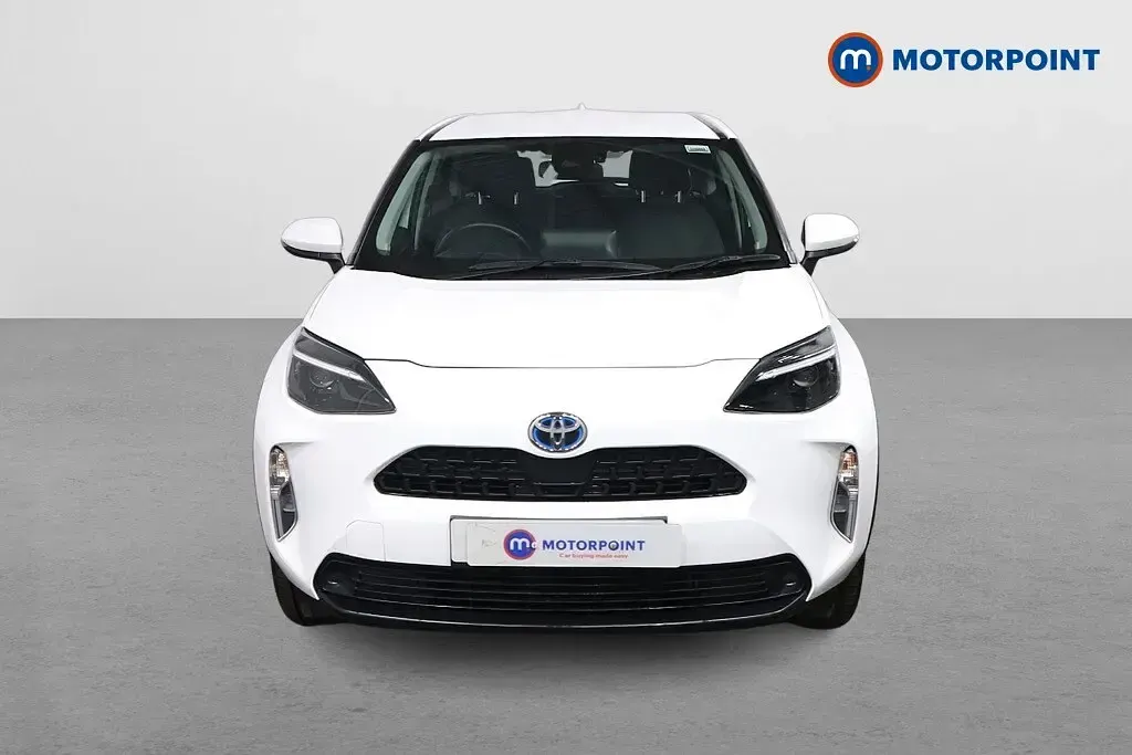 Used Toyota Yaris Hybrid 2024 White Hatchback