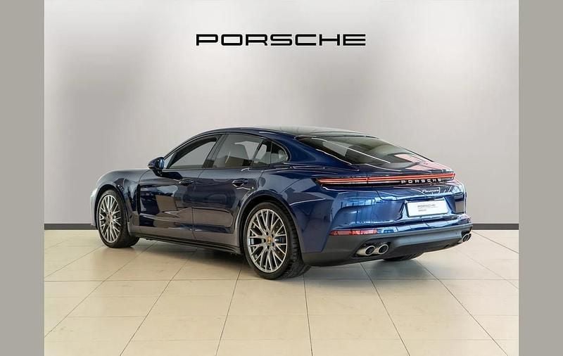 Used Porsche Panamera 348 HP (255 kW) 2025 Blue Hatchback