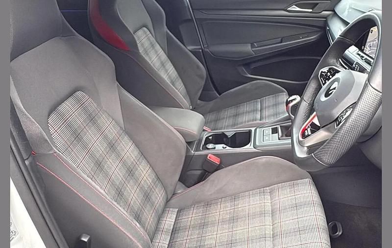 Used VW Golf VIII GTI 241 HP (177 kW) 2021 White Hatchback