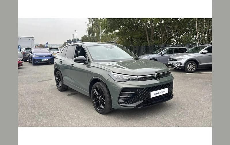 Green Used 2024 VW Tiguan R-line SUV | £32,291 (Fair price) - Image 1/4