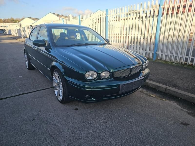 Green Used 2007 Jaguar X-type Sedan | £1,290 - Image 1/4