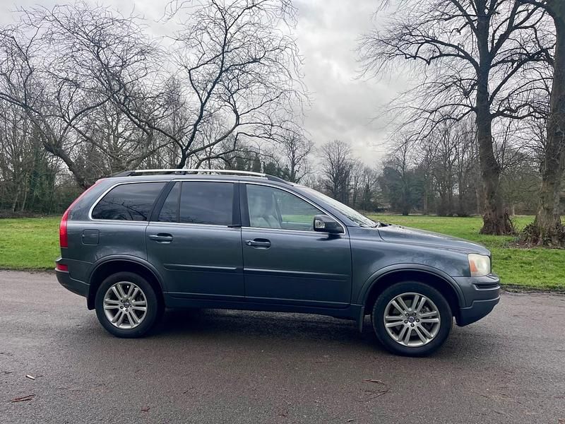Used Volvo XC90 SE Lux 182 HP (133 kW) 2009 Grey SUV