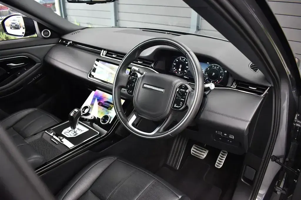 Used Land Rover Range Rover evoque HSE Dynamic 2019 Grey SUV