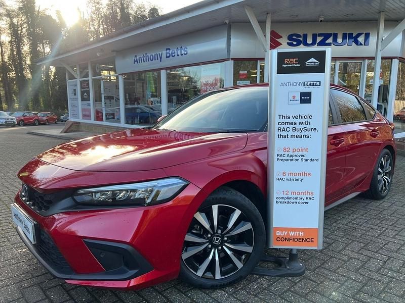 Red Used 2023 Honda Civic Elegance Hatchback | £21,999 (Good price) - Image 1/3