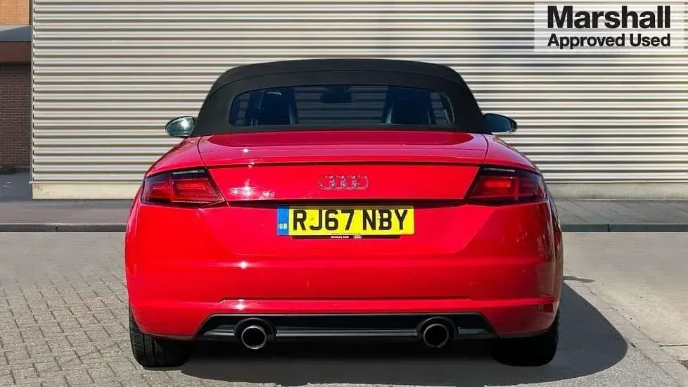 Begagnad Audi TT Sport 230 HK (169 kW) 2017 Svart Sportkupé