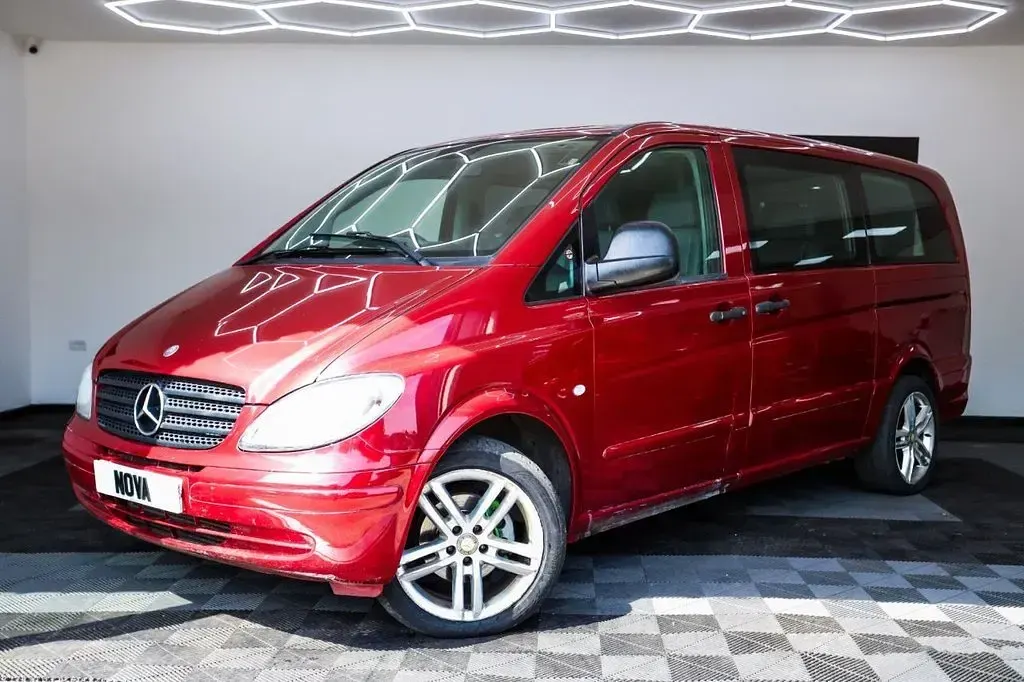 Used Mercedes Vito 116 HP (85 kW) 2009 Red Van