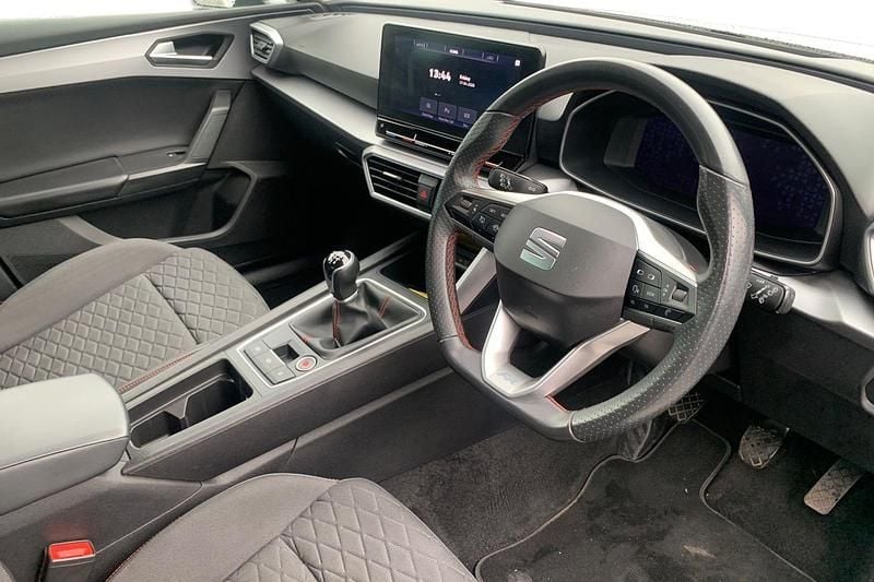 Used Seat Leon FR 2020 White Hatchback