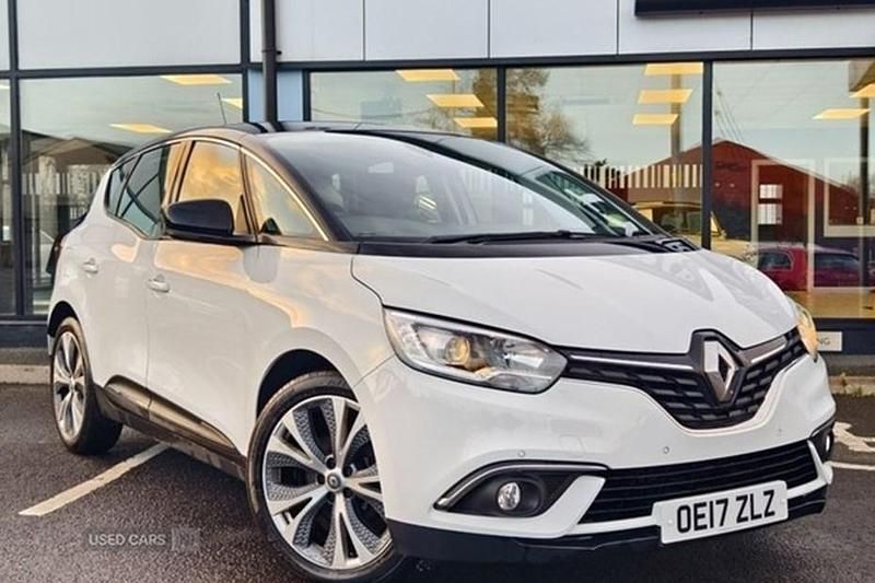 White/black Used 2017 Renault Scénic IV Dynamique MPV | £8,950 (Fair price) - Image 1/1