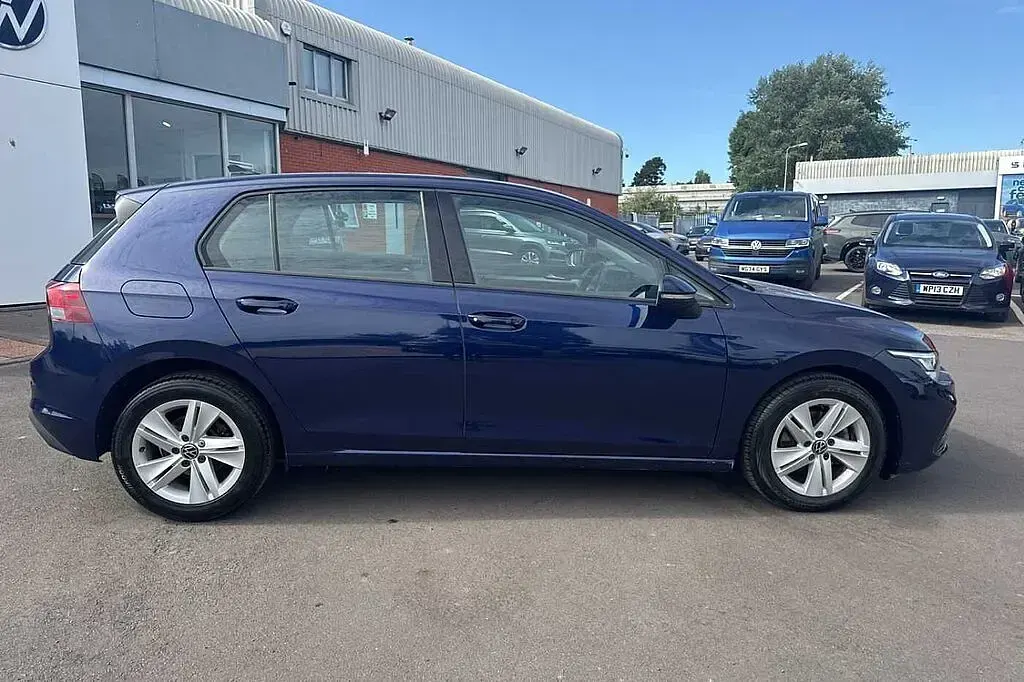 Used VW Golf VIII 115 HP (84 kW) 2023