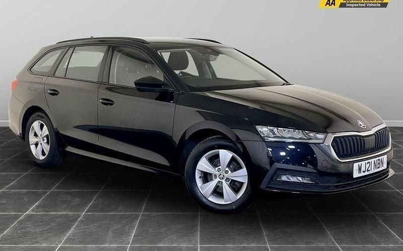 Used 2024 Skoda Octavia SE Technology Estate | £8,695 (Super price) - Image 1/2
