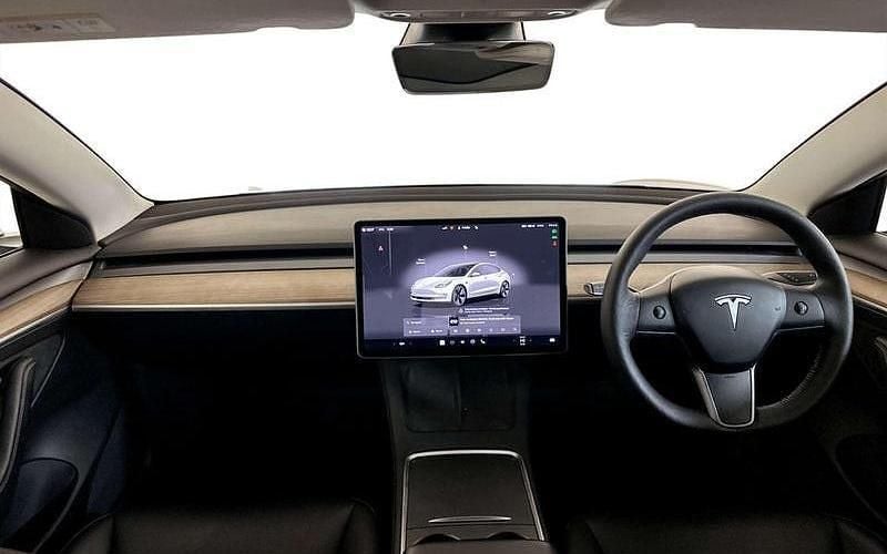 Used Tesla Model 3 RWD 180 kW (245 HP) 2023 Sedan