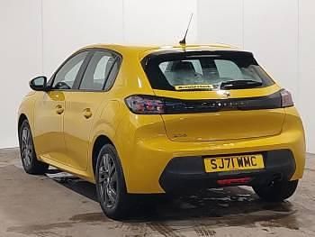 Used Peugeot 208 Active Premium 75 HP (55 kW) 2021 Yellow Hatchback