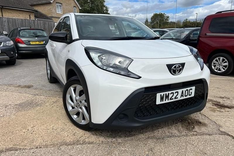 White Used 2022 Toyota Aygo PURE Hatchback | £13,890 (Fair price) - Image 1/1