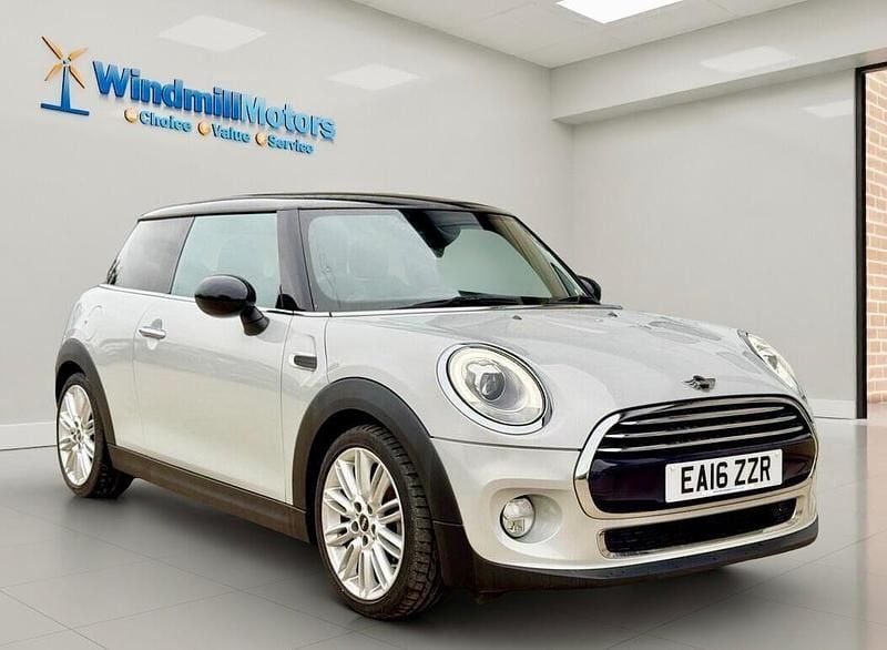 Used Mini Cooper Hatch 136 HP (100 kW) 2016 Silver Hatchback