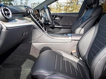 New Mercedes C200 AMG line 204 HP (150 kW) 2025 Silver Estate