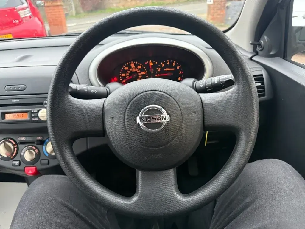 Used Nissan Micra S 79 HP (58 kW) 2004 Silver Hatchback