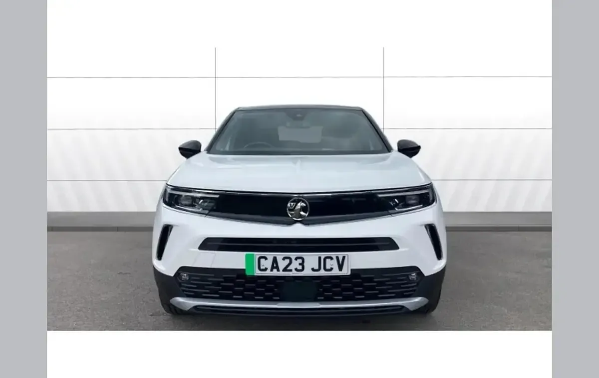 Used Vauxhall Mokka Ultimate 100 kW (136 HP) 2023 White SUV