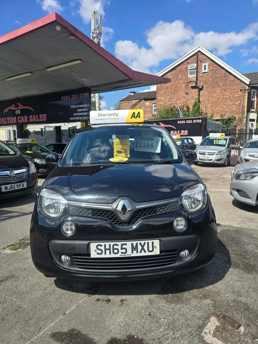 Used Renault Twingo Dynamique 70 HP (51 kW) 2015 Black Hatchback