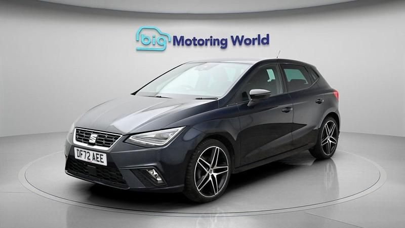 Used Seat Ibiza FR 108 HP (79 kW) 2023 Blue Hatchback
