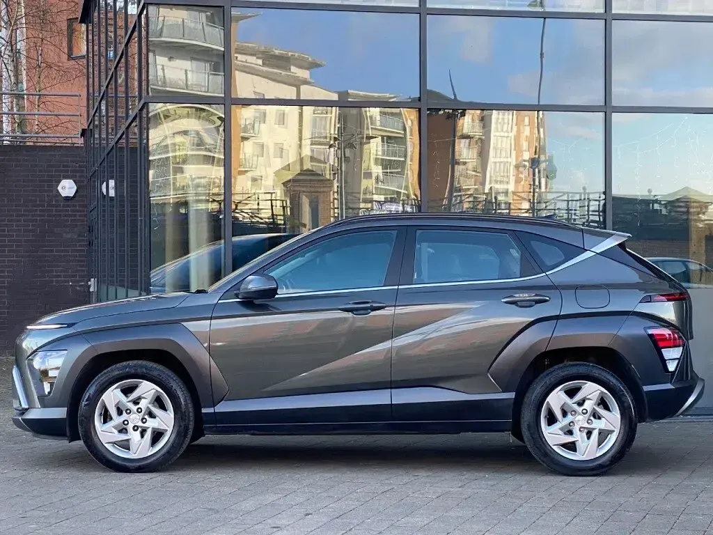 Used Hyundai Kona Advanced 120 HP (88 kW) 2023 Grey SUV