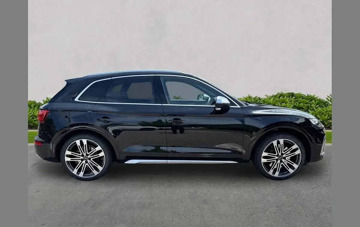 Used Audi SQ5 Comfort 341 HP (250 kW) 2023 Black SUV