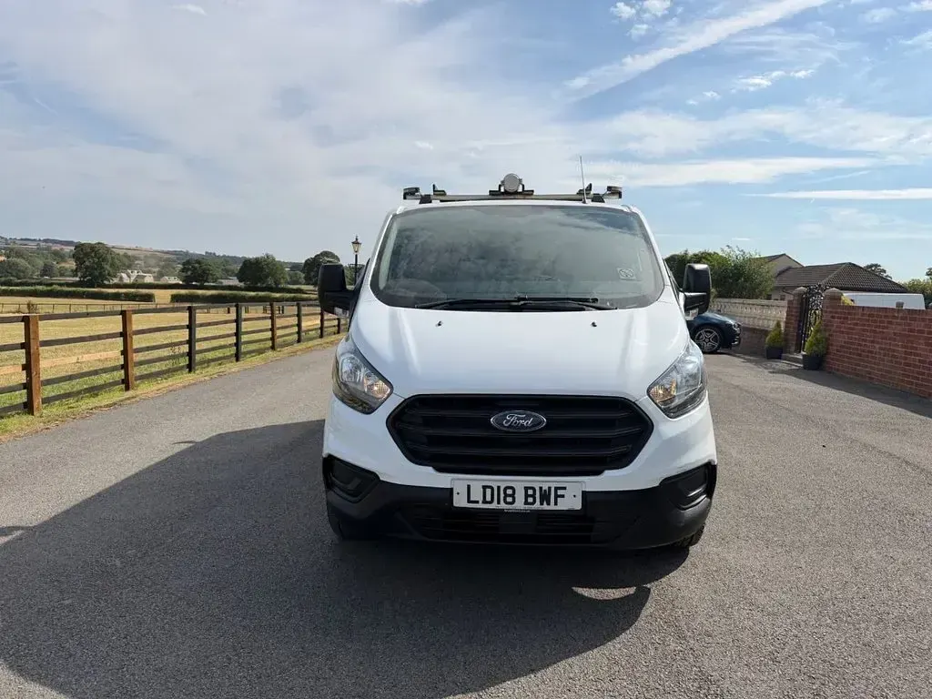Used Ford Transit Custom 2018 White Van