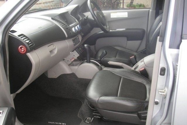 Used Mitsubishi L200 2009 Pickup