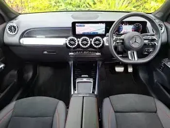 Used Mercedes GLB200 Executive 163 HP (119 kW) 2025 Black SUV