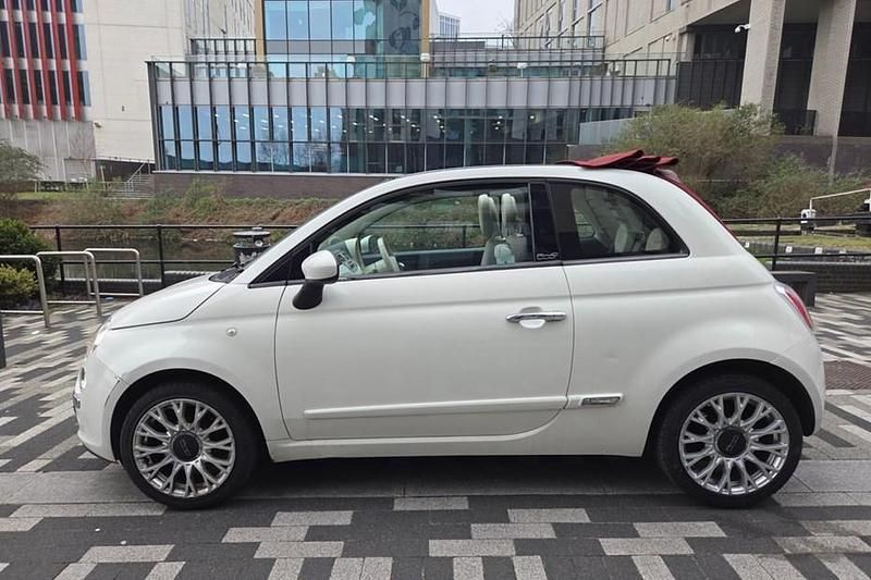 Used Fiat 500C Lounge 69 HP (50 kW) 2011 Cabriolet