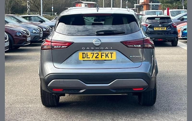 Used Nissan Qashqai N-Connecta 187 HP (137 kW) 2023 Grey SUV
