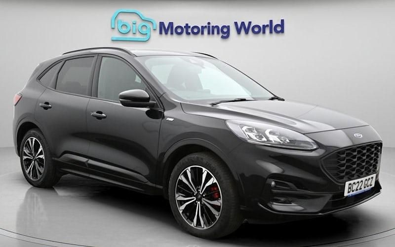 Usado Ford Kuga ST-Line X 190 HP (139 kW) 2021 SUV