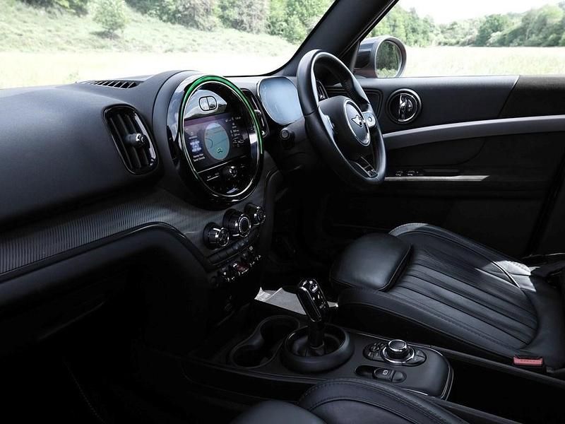 Used Mini Cooper Exclusive 2021 Red Hatchback