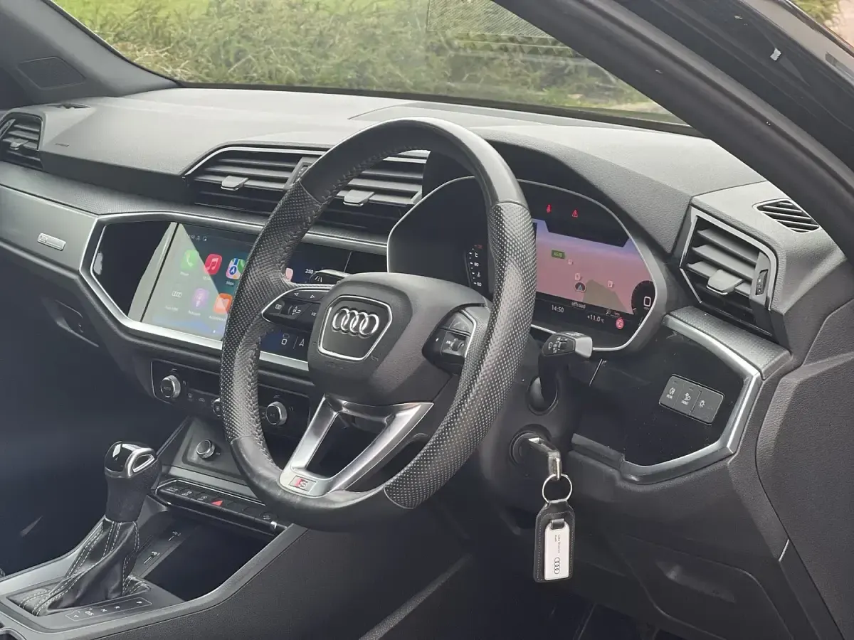 Used Audi Q3 S-Line 150 HP (110 kW) 2020 Black SUV