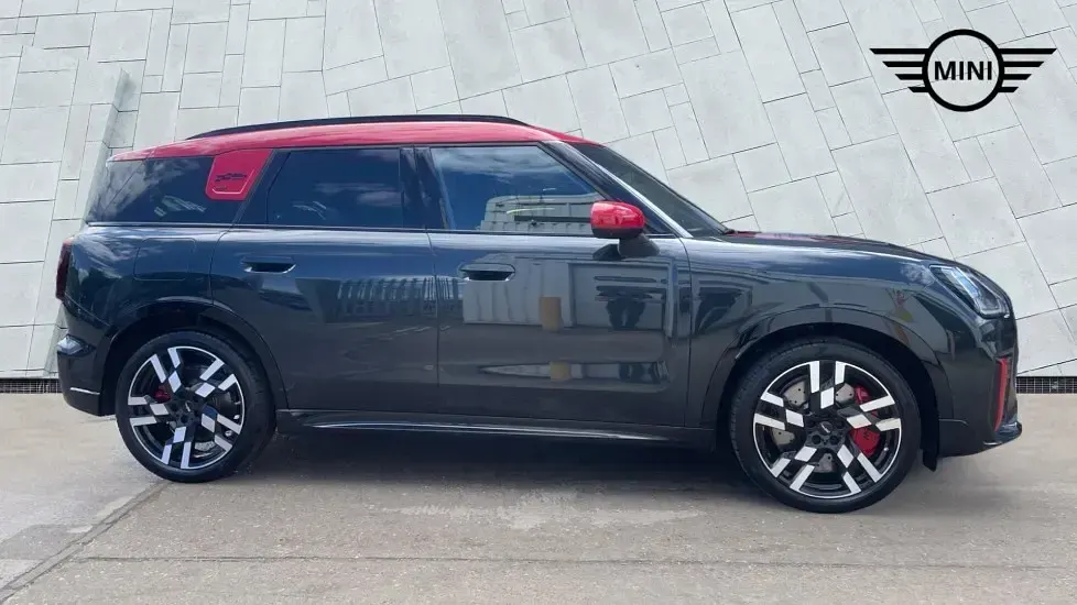 Used Mini John Cooper Works Countryman 296 HP (217 kW) 2024 Grey SUV
