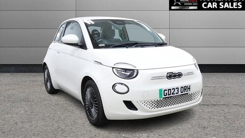 Used Fiat 500e Icon 86 kW (118 HP) 2023 White Hatchback