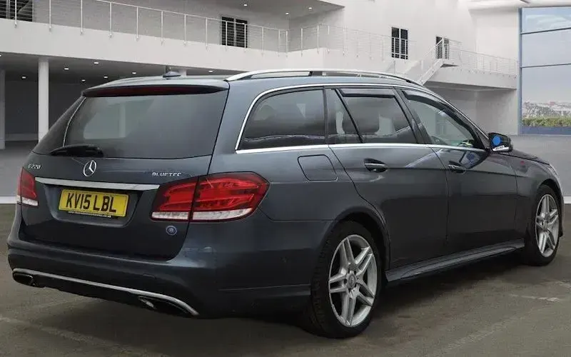Used Mercedes E220 AMG line 177 HP (130 kW) 2015 Grey Estate