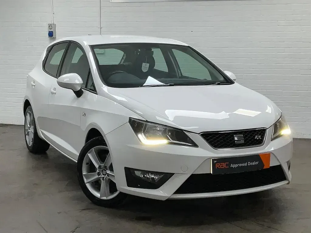 Used Seat Ibiza FR 90 HP (66 kW) 2017 White Hatchback