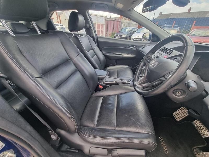 Begagnad Honda Civic EX 140 HK (102 kW) 2009 Blå Halvkombi