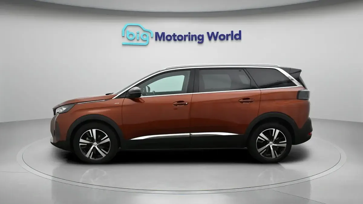 Used Peugeot 5008 GT 131 HP (96 kW) 2023 Bronze SUV