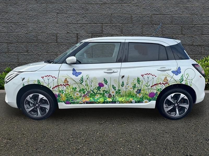 Used Suzuki Swift 82 HP (60 kW) 2025 White Hatchback