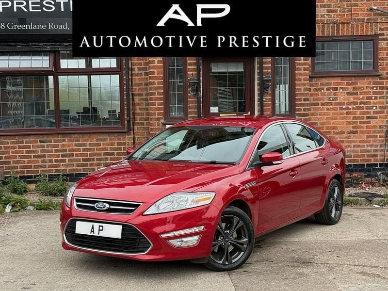 Red Used 2013 Ford Mondeo Titanium Hatchback | £6,440 (Super price) - Image 1/4