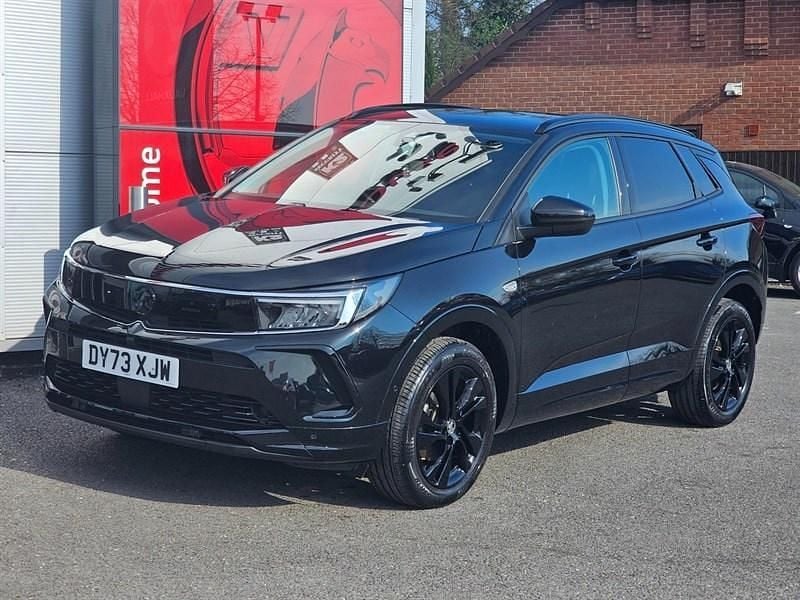 Used Vauxhall Grandland X S 130 HP (95 kW) 2023 Black SUV