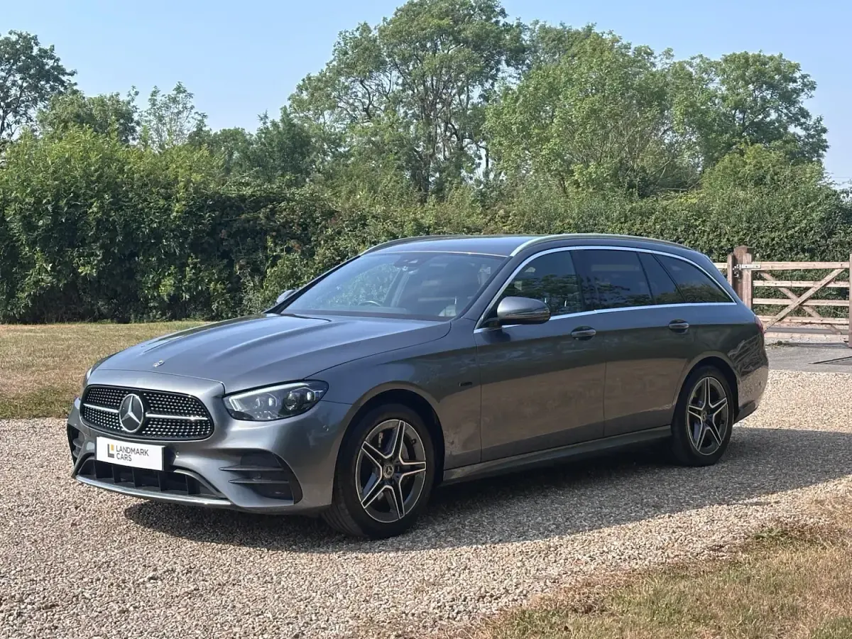 Used Mercedes E300 AMG line 306 HP (225 kW) 2020 Grey Estate