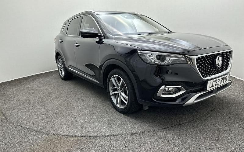 Black Used 2023 MG HS Exclusive SUV | £16,990 (Fair price) - Image 1/4