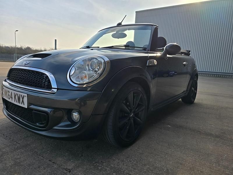 Begagnad Mini Cooper S Cabriolet 2014 Grå Cab