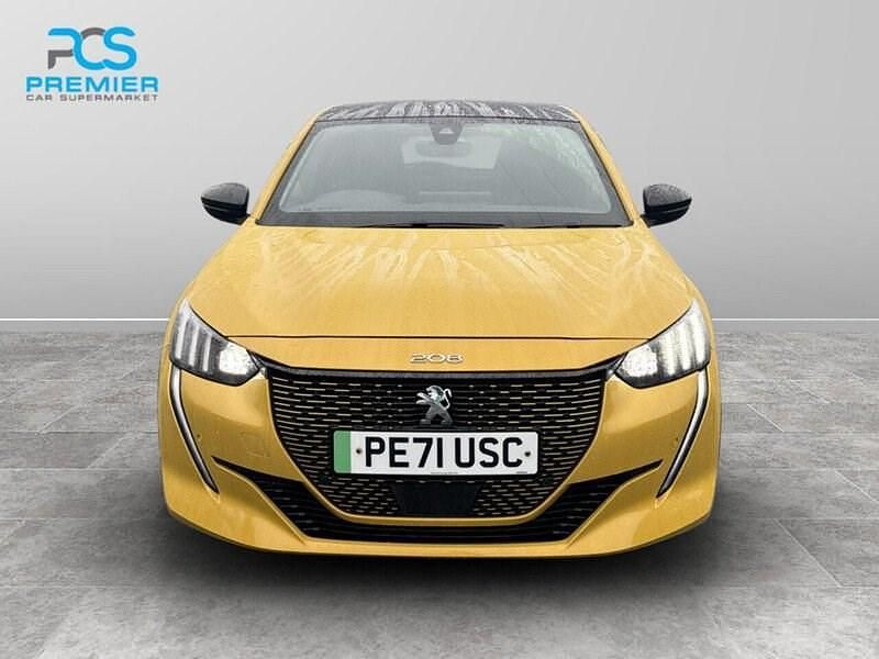 Used Peugeot e-208 Premium 100 kW (136 HP) 2021 Yellow Hatchback